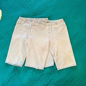 2 pairs Faded Glory Sz M (8-10)